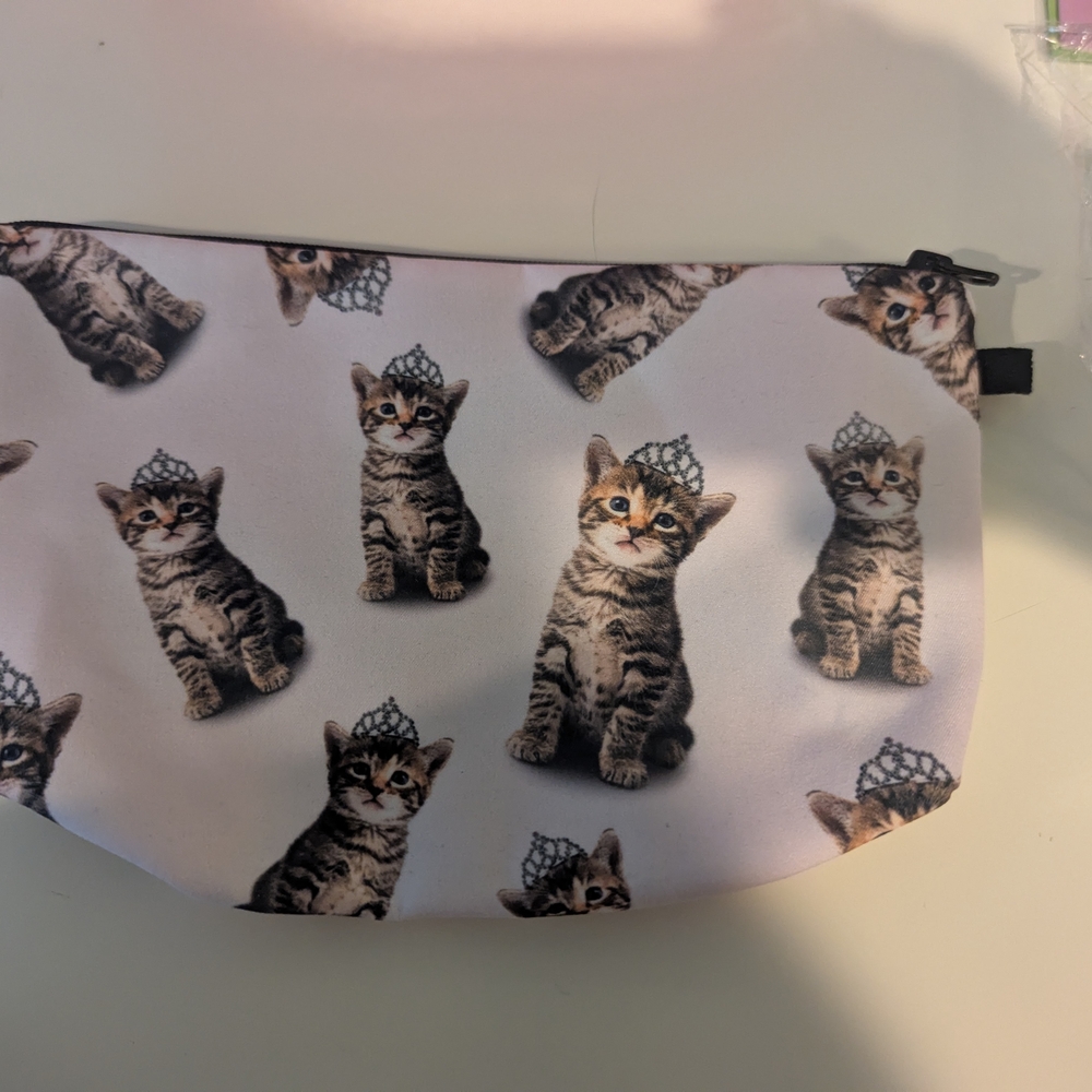 Cat Print Cosmetic Pouch